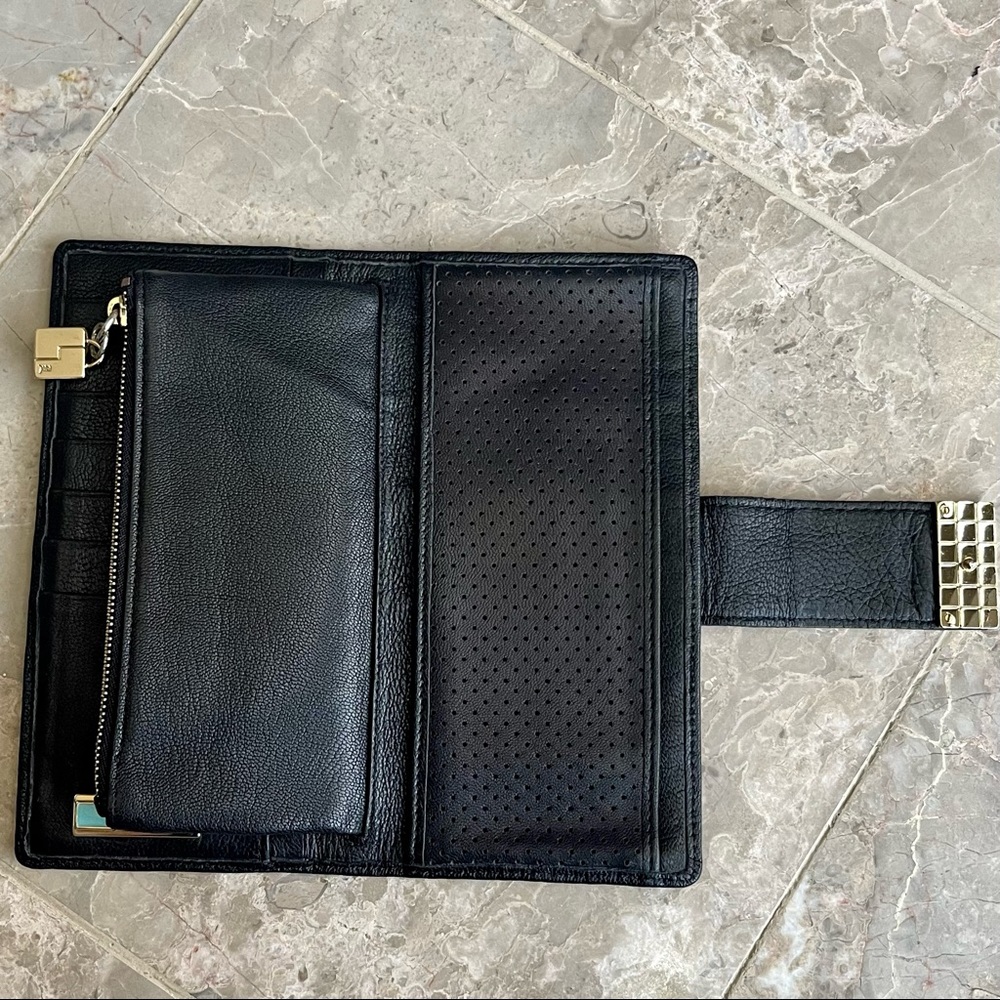 L.A.M.B. Trenchtown Wallet by Gwen Stefani - Picture 6 of 6